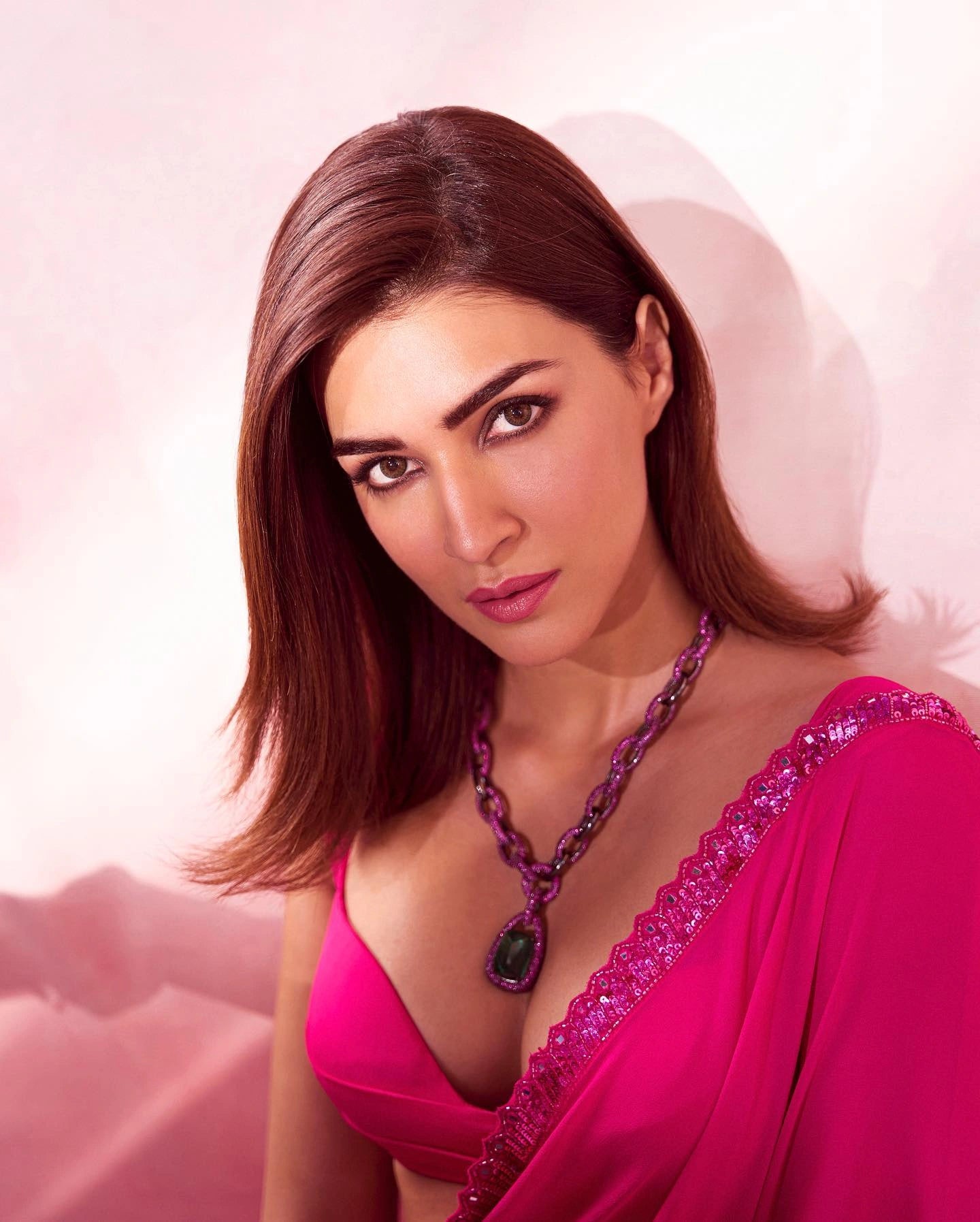 Kriti Sanon's rani pink saree
