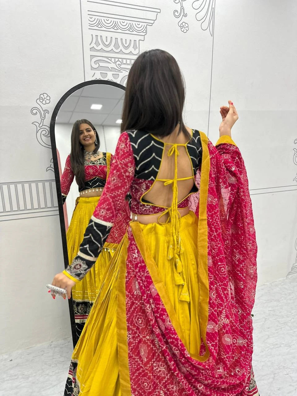 Women's Ethnic Navratri Yellow Lehenga Choli with Embroidered Blouse & Bandhani Dupatta