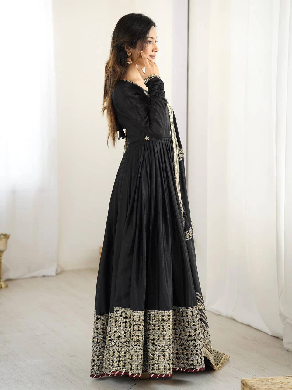 Black Chinon Thread Sequin Work Anarkali Pant Dupatta Set for Women Festive Wedding Party Wear Ethnic Dress